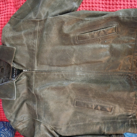 Leather jacket - Picture 10 of 15